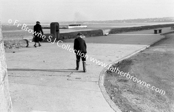 PROMENADE AT SANDYMOUNT